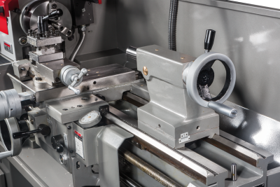 Фото JET GHB-1330A DRO Токарно-винторезный станок в интернет-магазине ToolHaus.ru